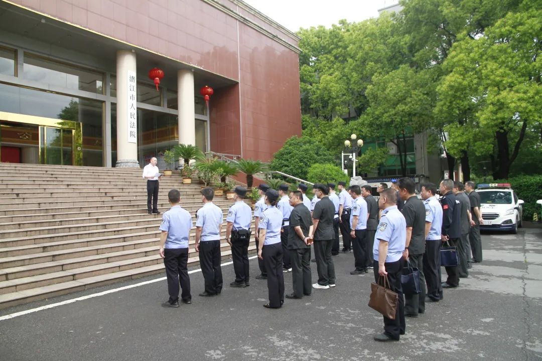640.jpg 640.jpg